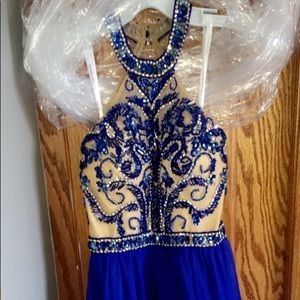 Sherri Hill prom dress